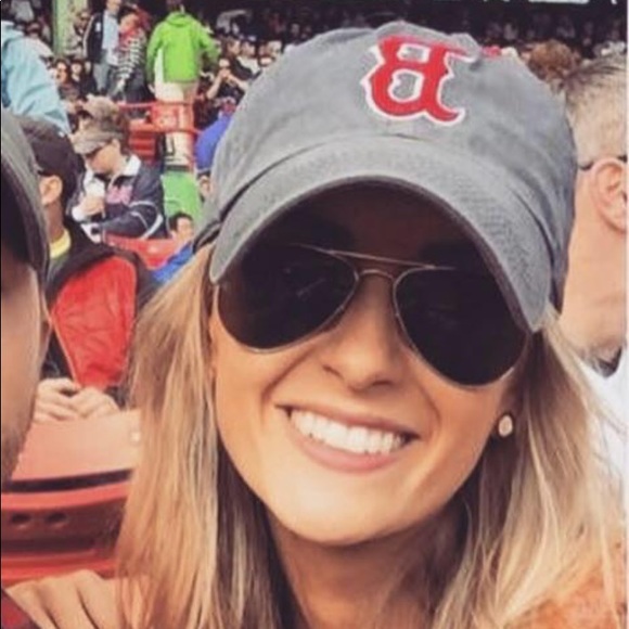 Meet your Posher, Shanna - Picture 3 of 5